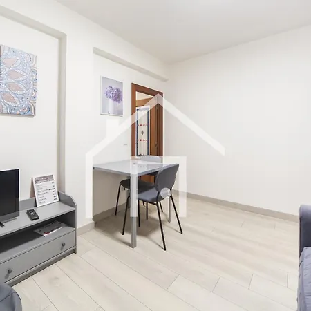 Apartment Atico Quintana Ii - Con Terraza, En El Centro Con Wifi Y Garaje *