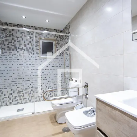 Atico Quintana Ii - Con Terraza, En El Centro Con Wifi Y Garaje Appartement