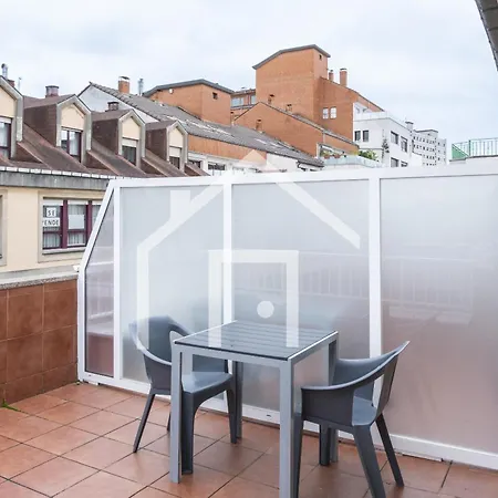 Atico Quintana Ii - Con Terraza, En El Centro Con Wifi Y Garaje Daire