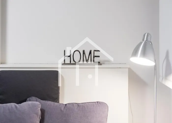 Atico Quintana Ii - Con Terraza, En El Centro Con Wifi Y Garaje شقة *